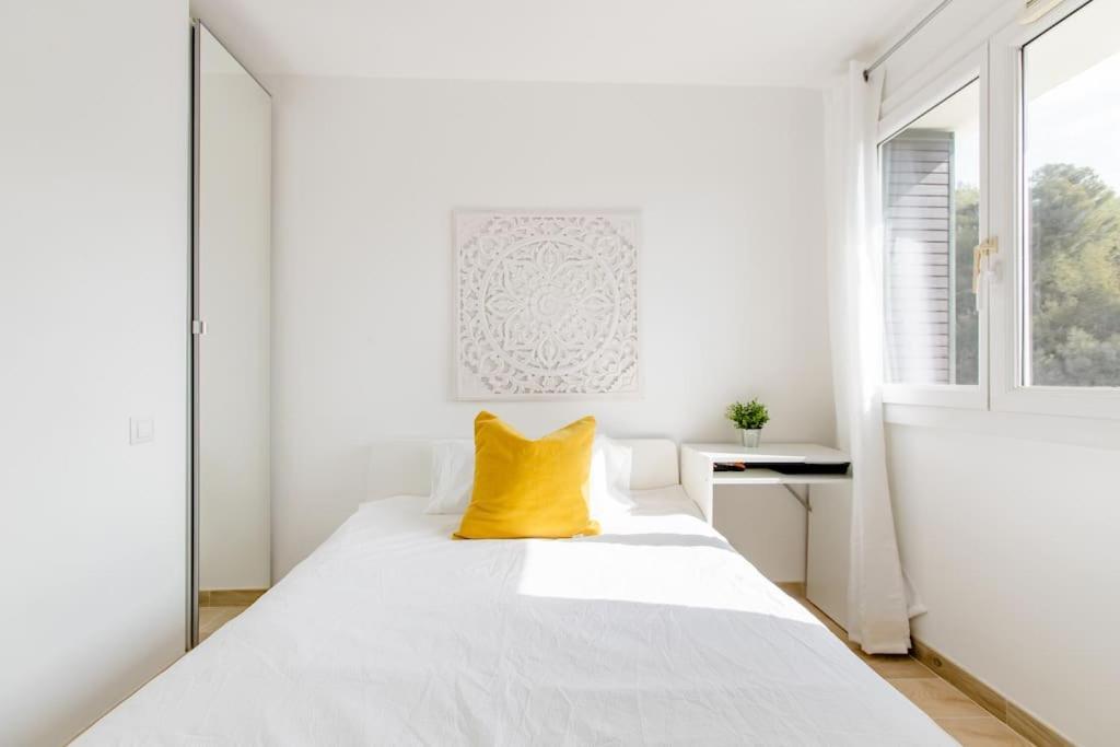 Private Room In Renovated Apartment - Tram 1 Min Walk 니스 외부 사진